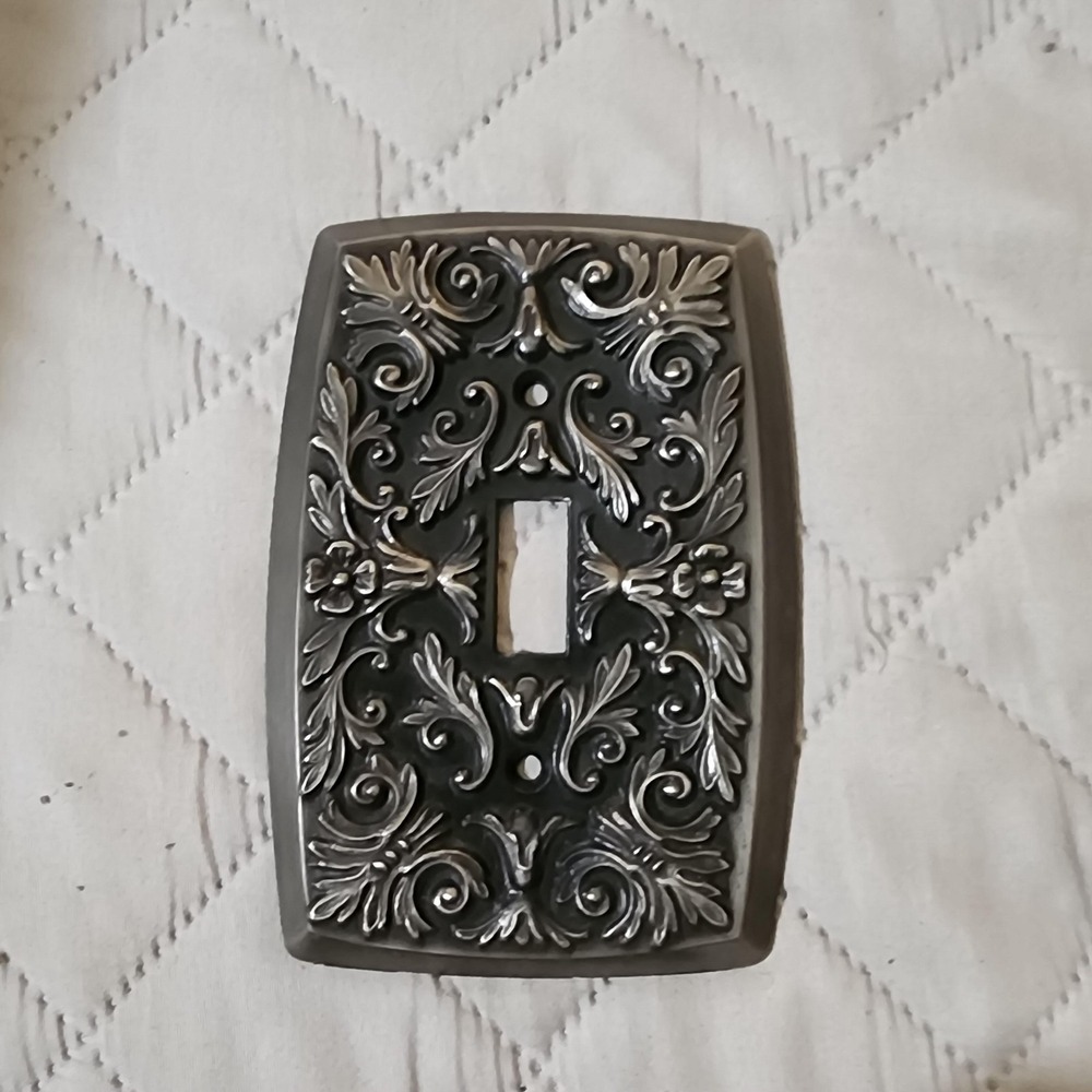 Vintage Cast Metal Floral Toggle Switch Wall Plate Antique Silver Gray Victorian